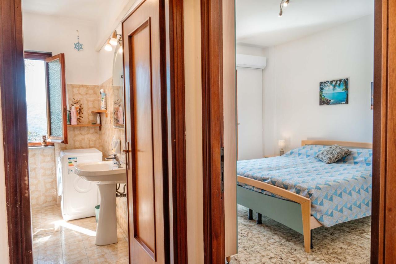 Villa Turri House--- Wifi -Garden-Parking -Balcony Recco Exterior foto