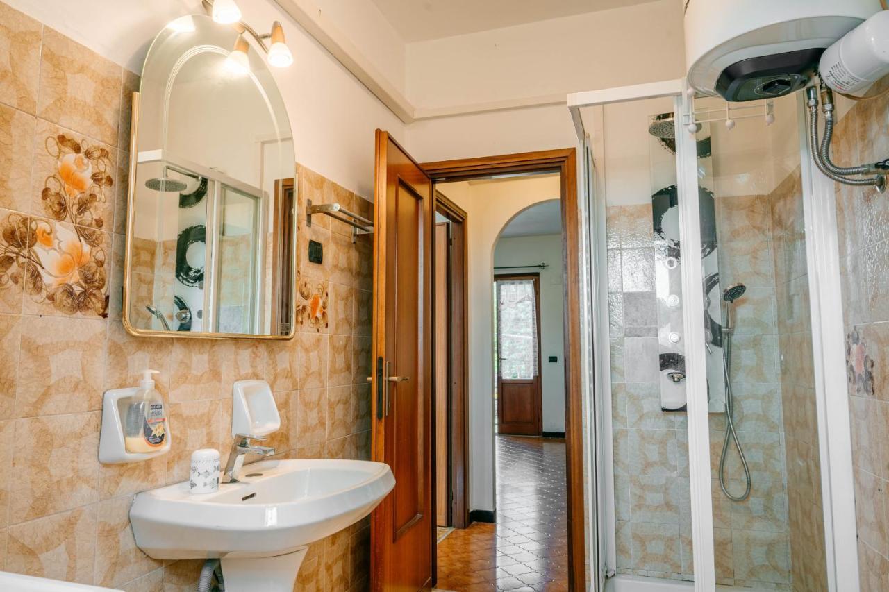 Villa Turri House--- Wifi -Garden-Parking -Balcony Recco Exterior foto